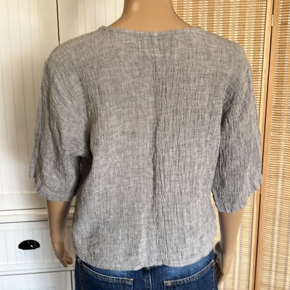 🛍 Small “shades of Linen” brand gray linen top - Picture 4 of 10